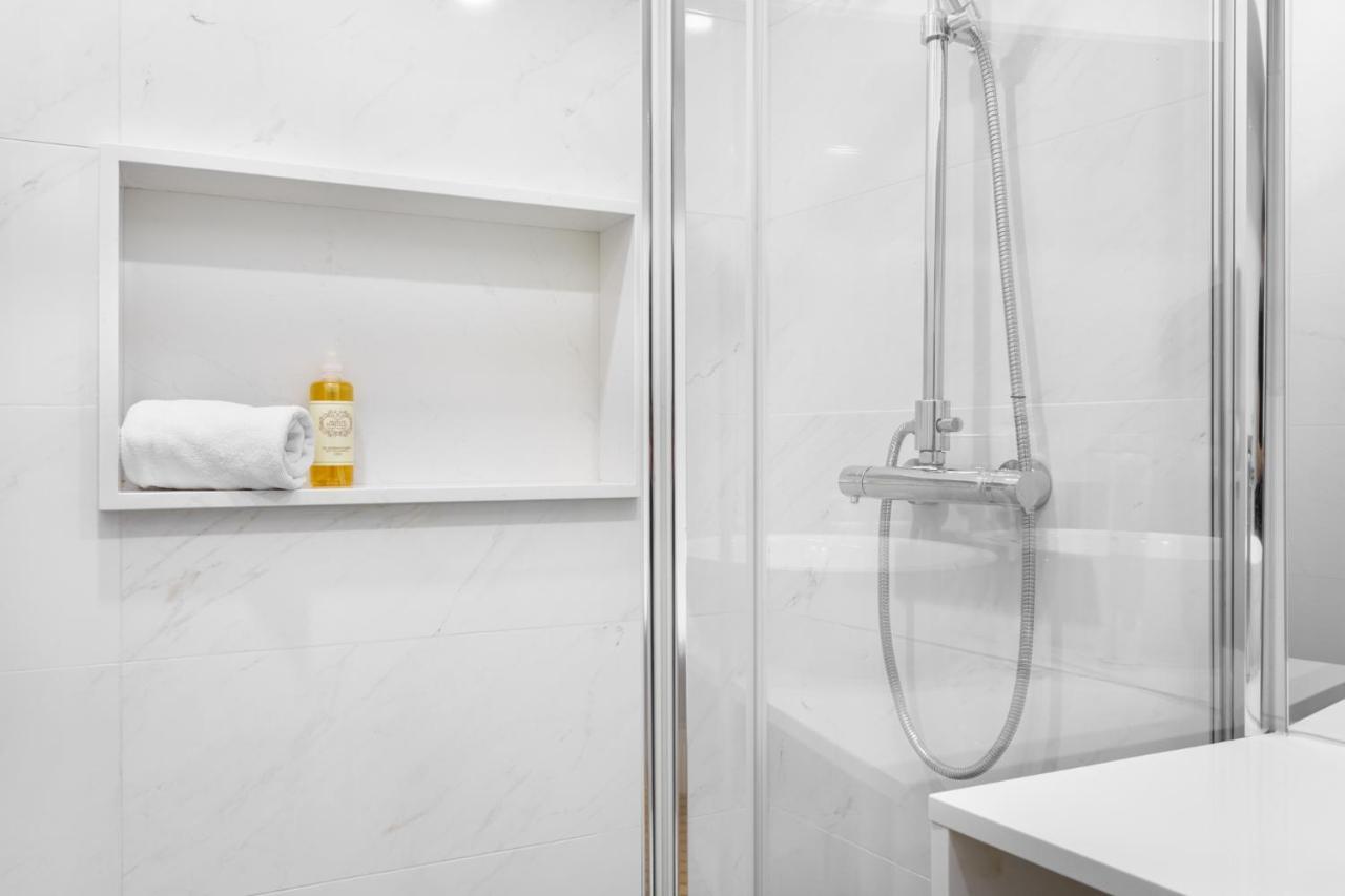 Joivy Principe Real 2Br Apt With Terrace Nearby Botanical Garden Of Lisbona Esterno foto